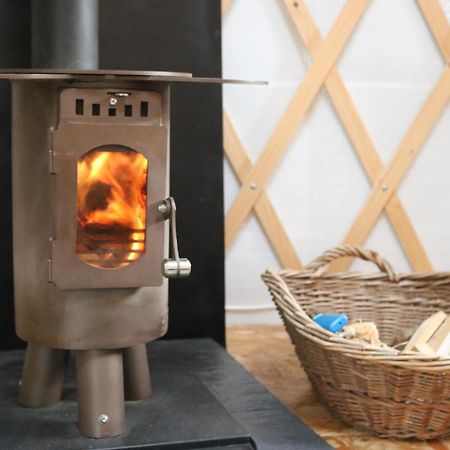 Tui's Nest Glamping Hébergements insolites Faverolles  Esterno foto