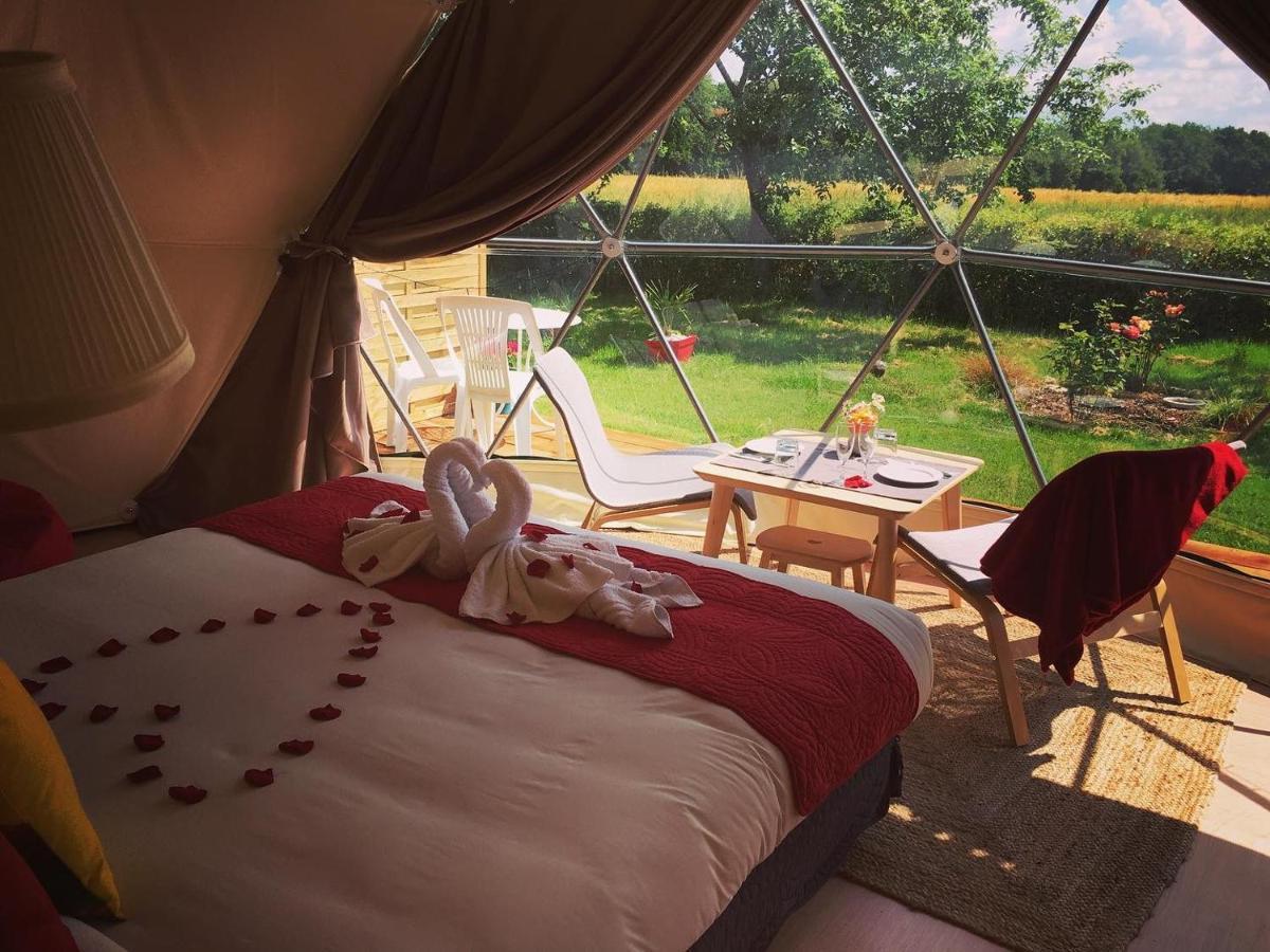 Tui's Nest Glamping Hébergements insolites Faverolles  Esterno foto