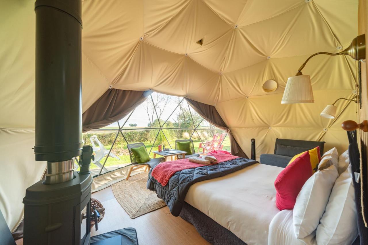 Tui's Nest Glamping Hébergements insolites Faverolles  Esterno foto