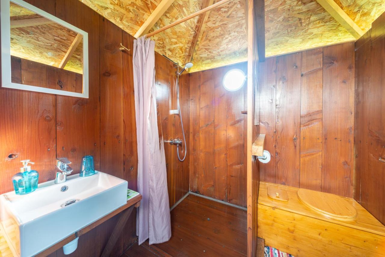 Tui's Nest Glamping Hébergements insolites Faverolles  Esterno foto