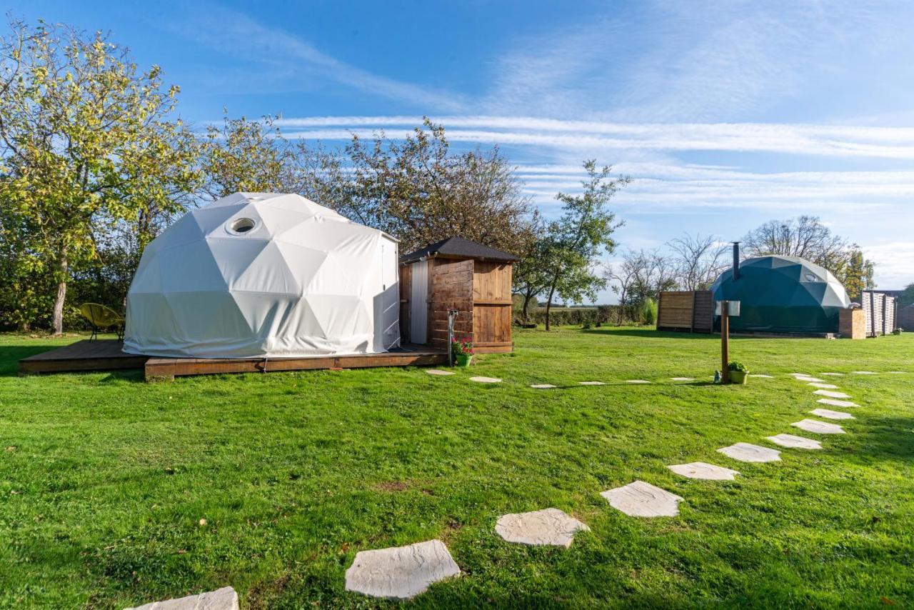 Tui's Nest Glamping Hébergements insolites Faverolles  Esterno foto