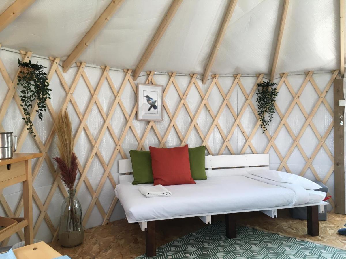 Tui's Nest Glamping Hébergements insolites Faverolles  Esterno foto