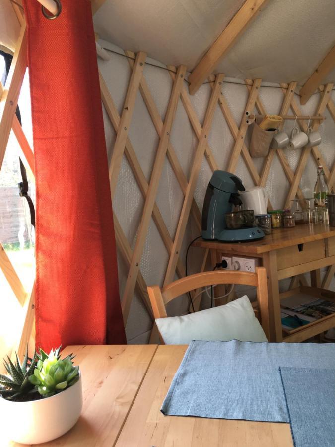 Tui's Nest Glamping Hébergements insolites Faverolles  Esterno foto